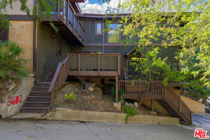 Property Photo:  3602 S Lankershim Blvd  CA 90068 