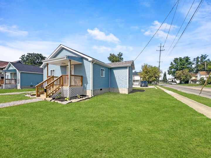 Property Photo:  416 Silver Street  OH 43302 