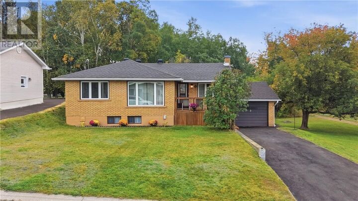 Property Photo:  2 Belmont Court  ON P0M 1H0 