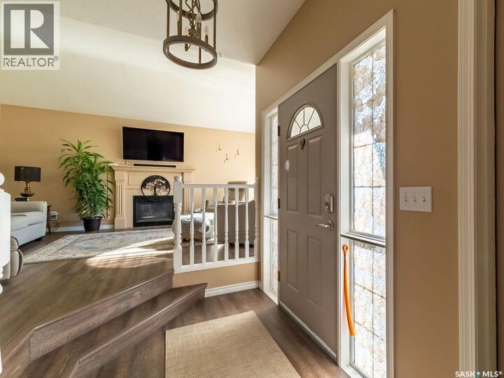 Property Photo:  412 4th Street E  SK S0K 4S0 