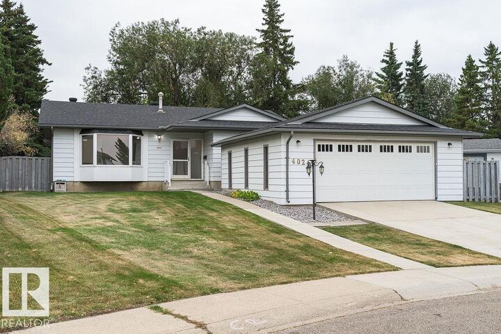 Property Photo:  4024 Galloway Ba  AB T8A 2L4 