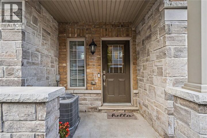Property Photo:  257 Parkside Drive 35  ON L8B 0W5 