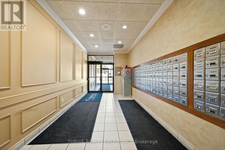 Property Photo:  389 Dundas Street 904  ON N6B 3L5 