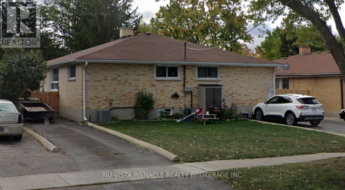 Property Photo:  1905 Wavell Street  ON N5W 2E3 