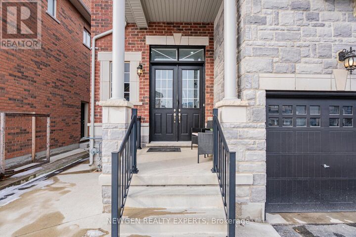 Property Photo:  17 Monarch Drive  ON L7G 0H9 