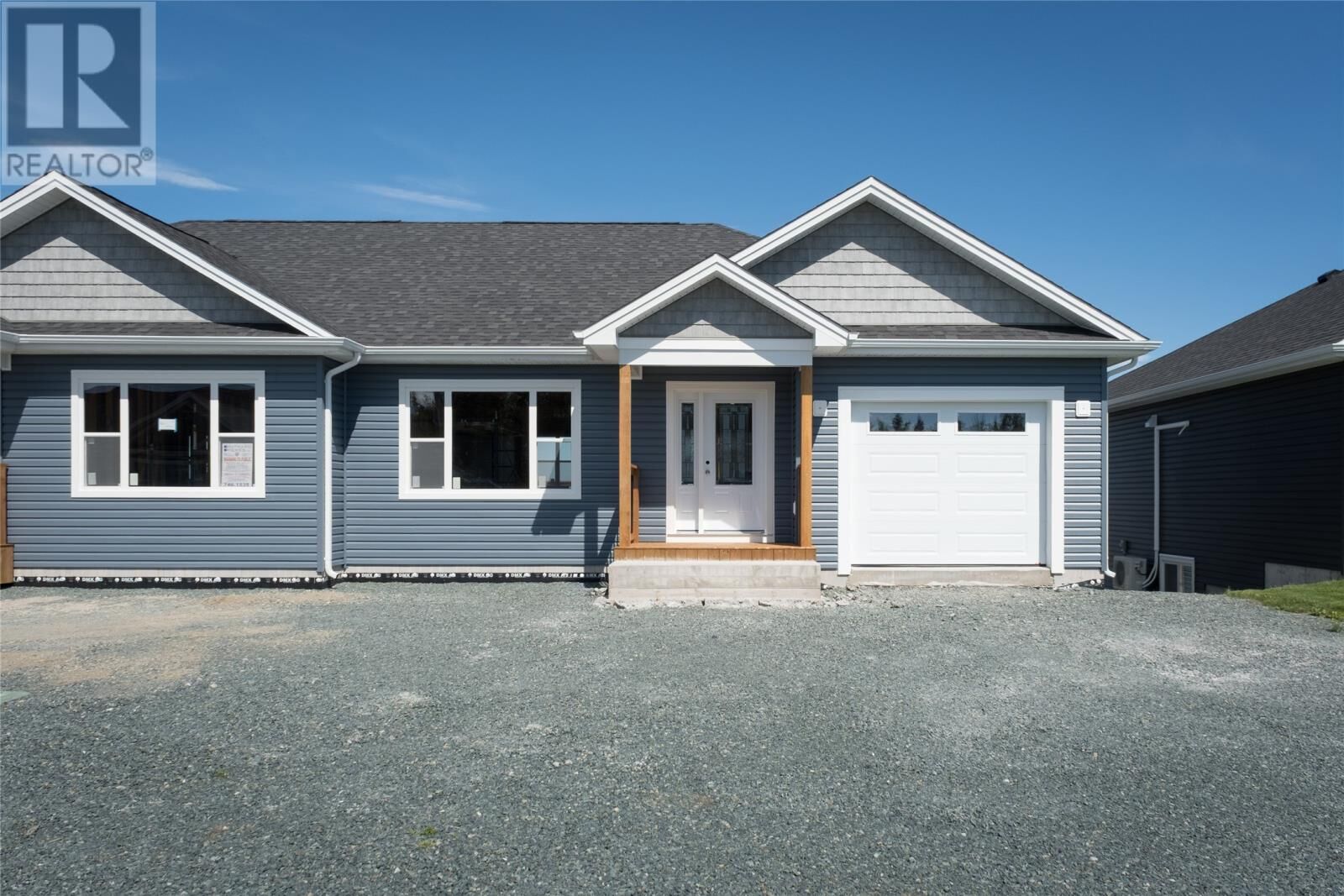 Property Photo:  19 Nextor Place  NL A1X 0M3 