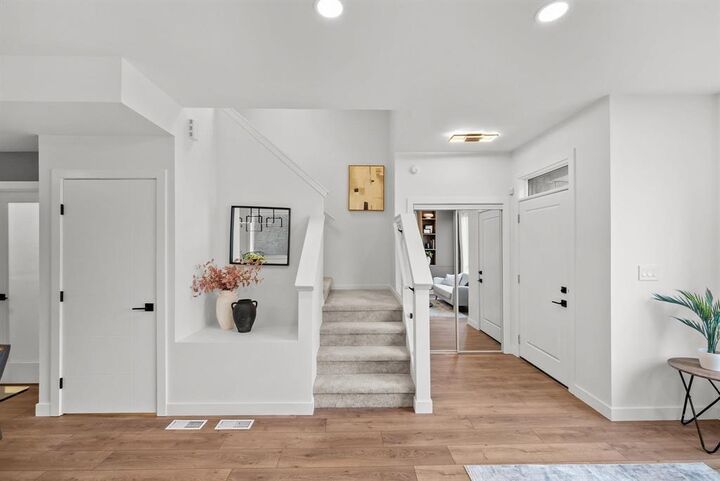 Property Photo: 3471 Ferrier Street MB R2V 5K4