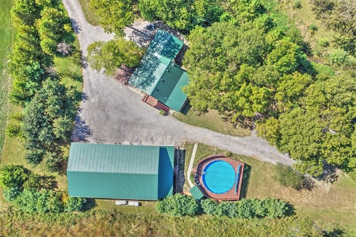 Property Photo:  1717 Cr 400E  IL 61914 