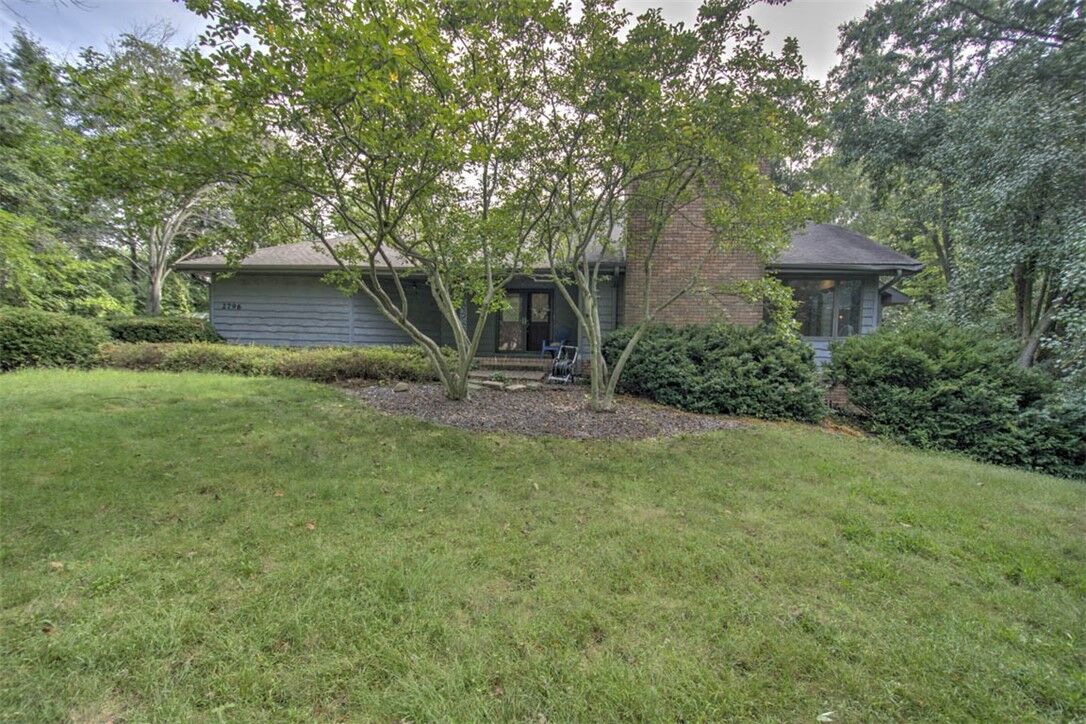 Property Photo:  2796 Mount Zion Road  IL 62521 