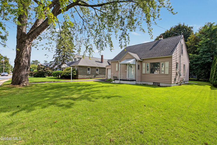 Property Photo: 187 Mariaville Road NY 12306