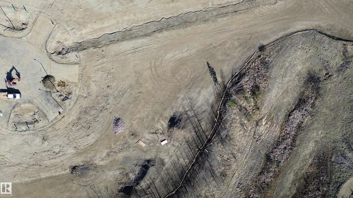 Property Photo:  26131 Twp Rd 532A  AB T7Y 1A1 