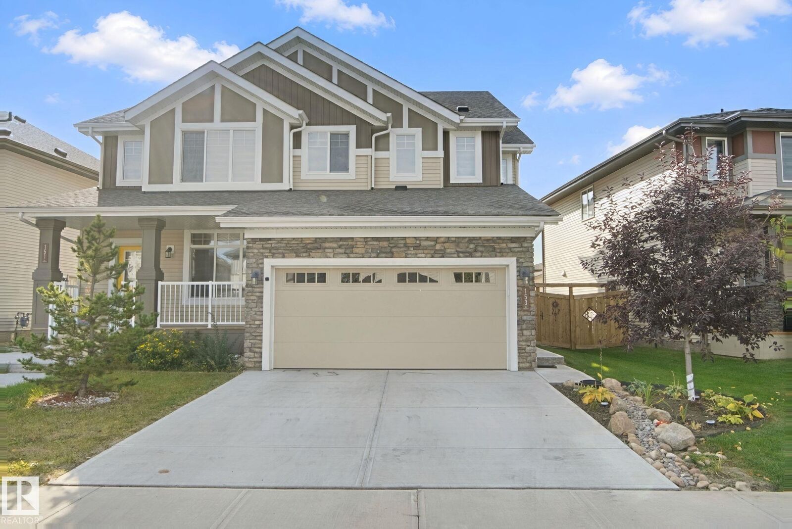 Property Photo:  153 Cavanagh Common SW  AB T6W 5A8 