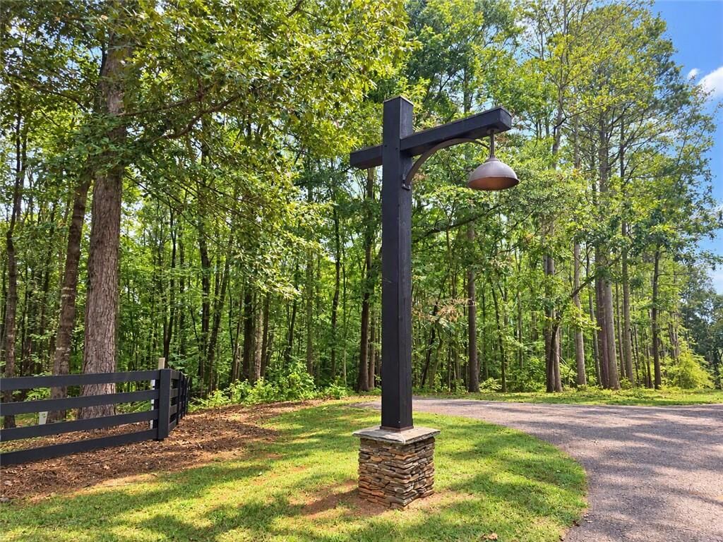 Property Photo: 421 River Bluff Lane GA 30107