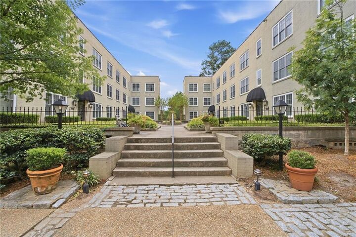Property Photo: 30 Collier Road NW 9 GA 30309