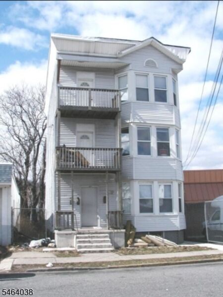 Property Photo:  127 Newark Ave 2  NJ 07503 