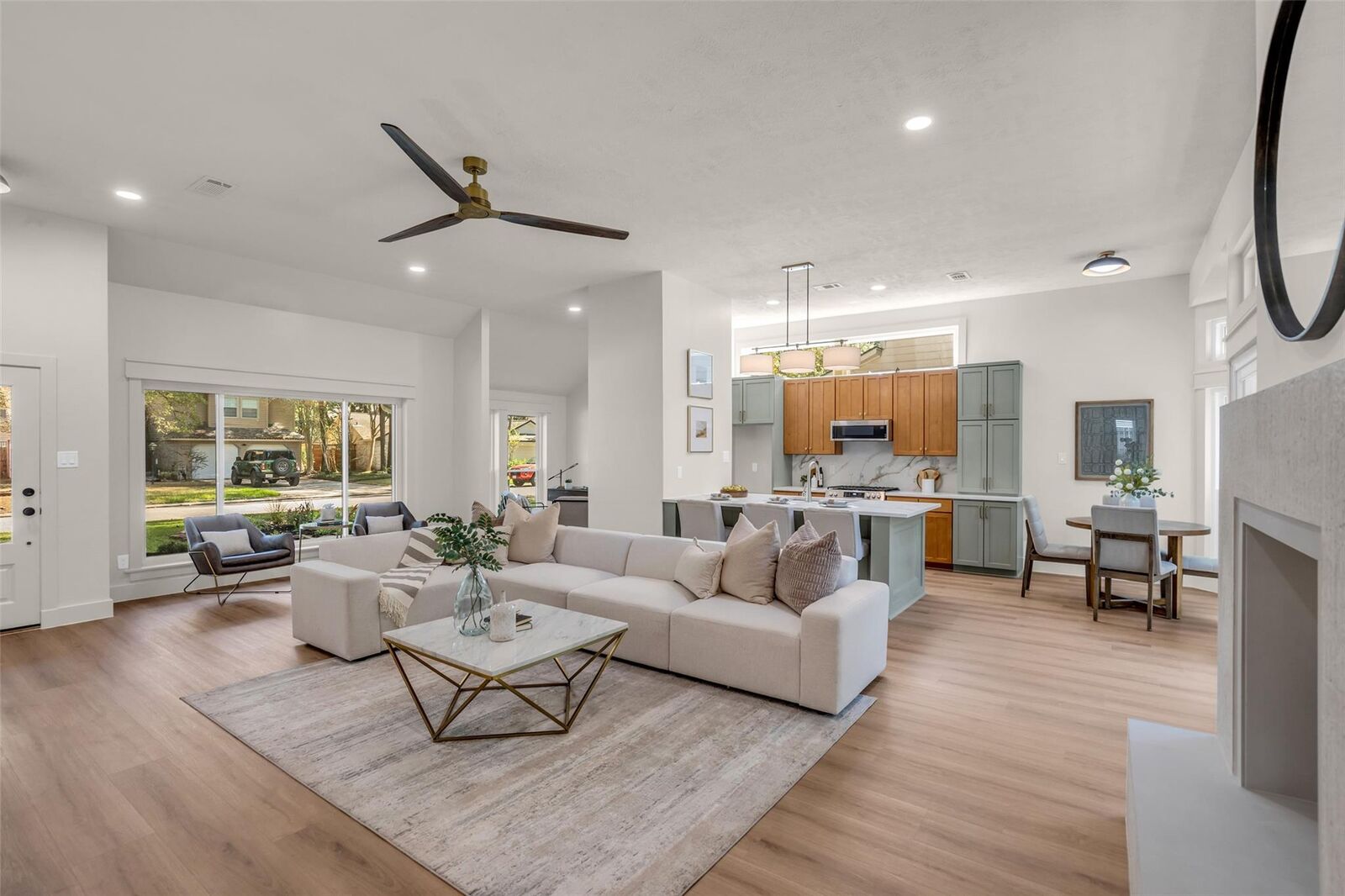 Property Photo:  235 S Pathfinders Circle  TX 77381 
