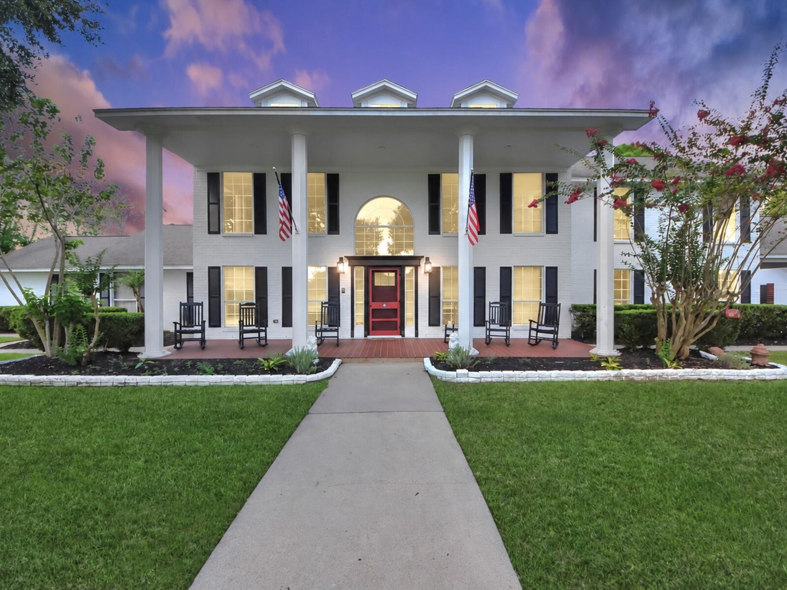 Property Photo: 1910 Avenue L TX 77510