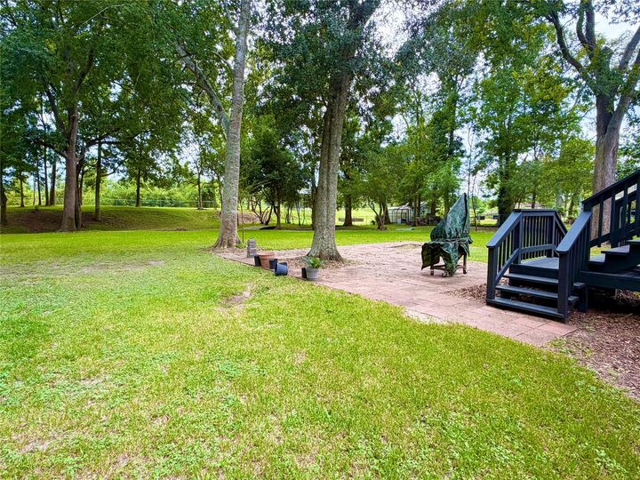 Property Photo:  740 County Road 4923  TX 77535 