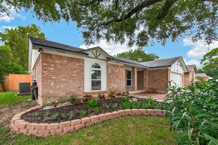 Property Photo:  1811 Polley Court  TX 77406 