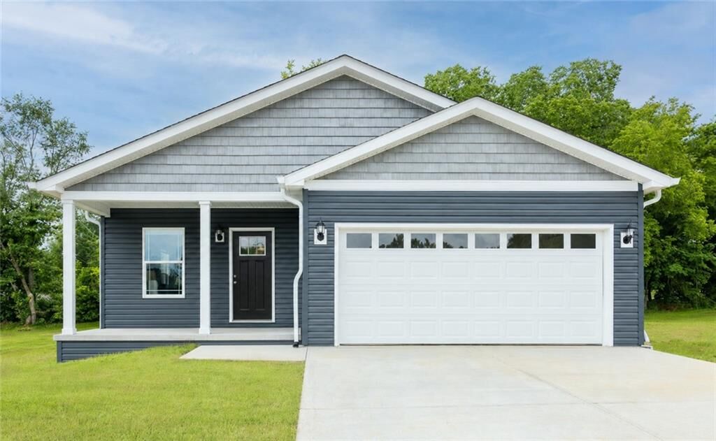 Property Photo:  3038 N 22nd Street  KS 66104 