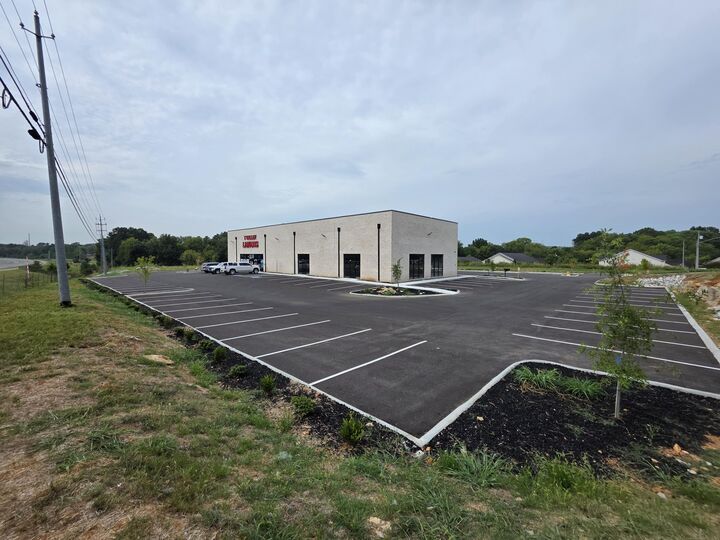 Property Photo:  2362 Thames Valley Way B  KY 42101 