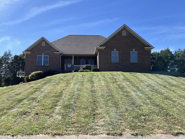 Property Photo: 179 Walnut Ridge Drive KY 42503