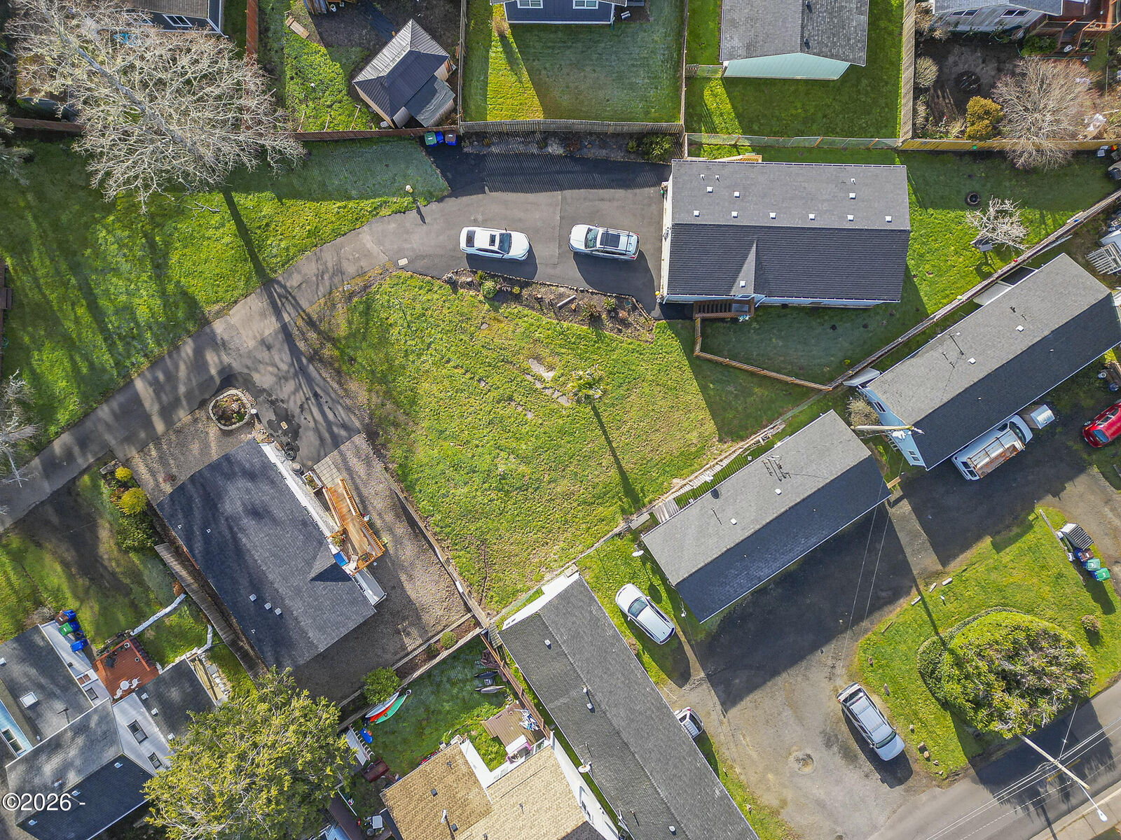 Property Photo:  6289 SW Jetty Avenue  OR 97367 