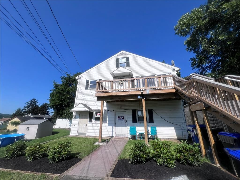 Property Photo:  1324 Marlow Street 3-Upper Level  PA 18103 