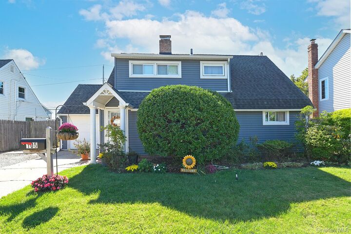 Property Photo:  105 Bucket Lane  NY 11756 