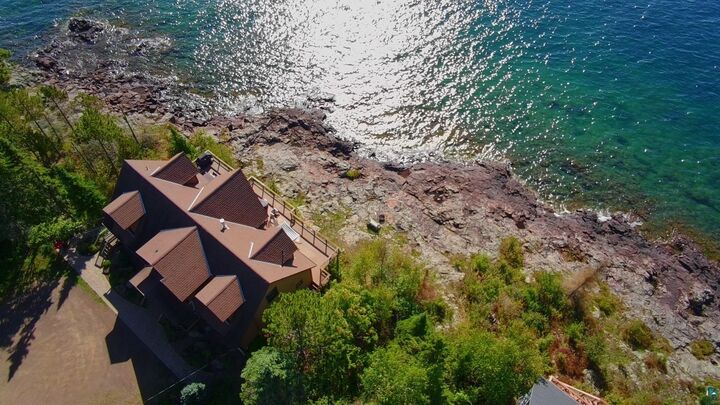Property Photo:  41 W Rosebush Ln  MN 55604 