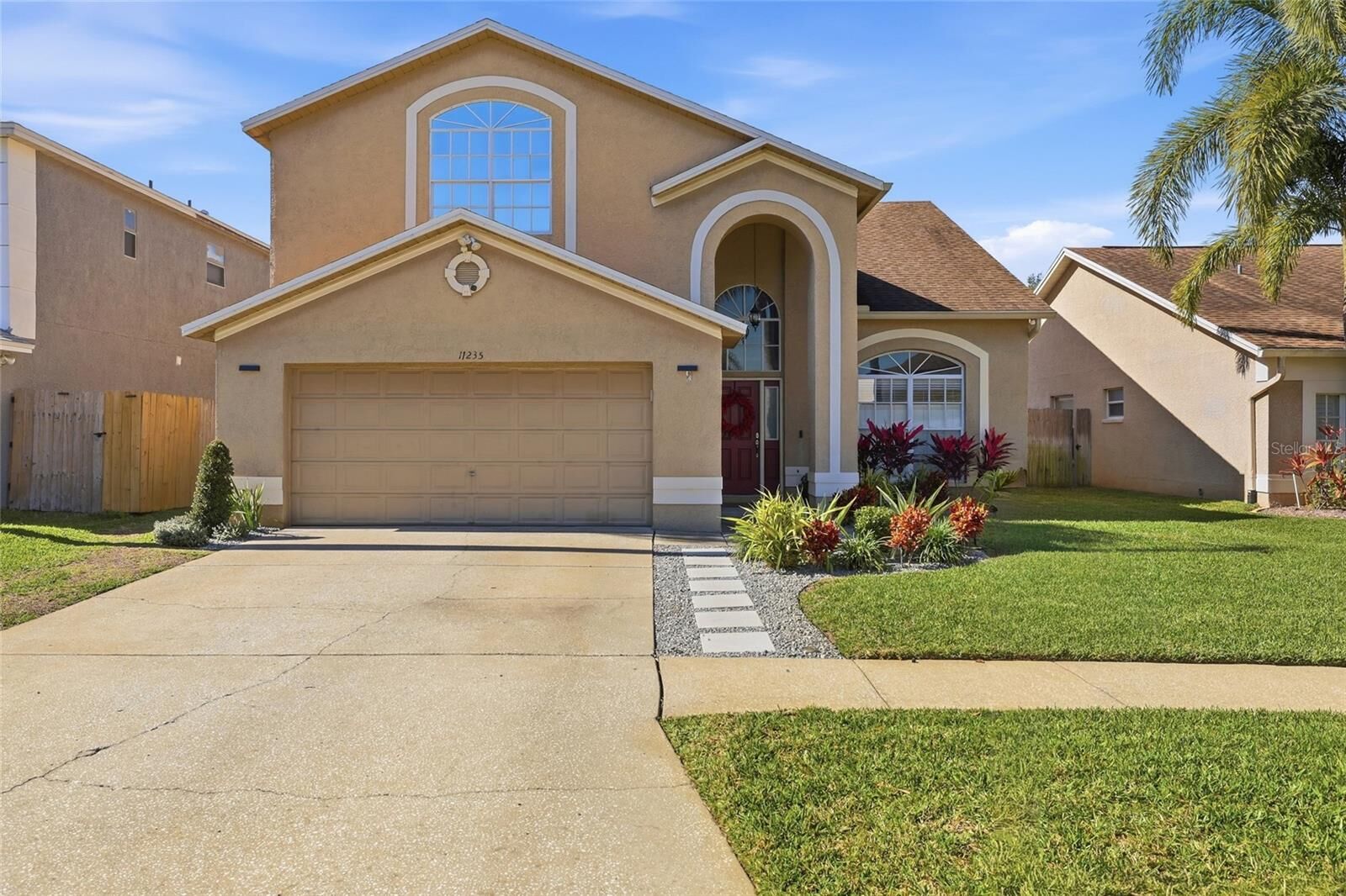 Property Photo:  11235 Clayridge Drive  FL 33635 
