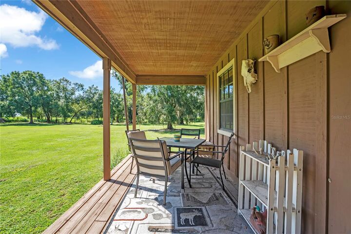 Property Photo:  454 Resthaven Road  FL 33890 