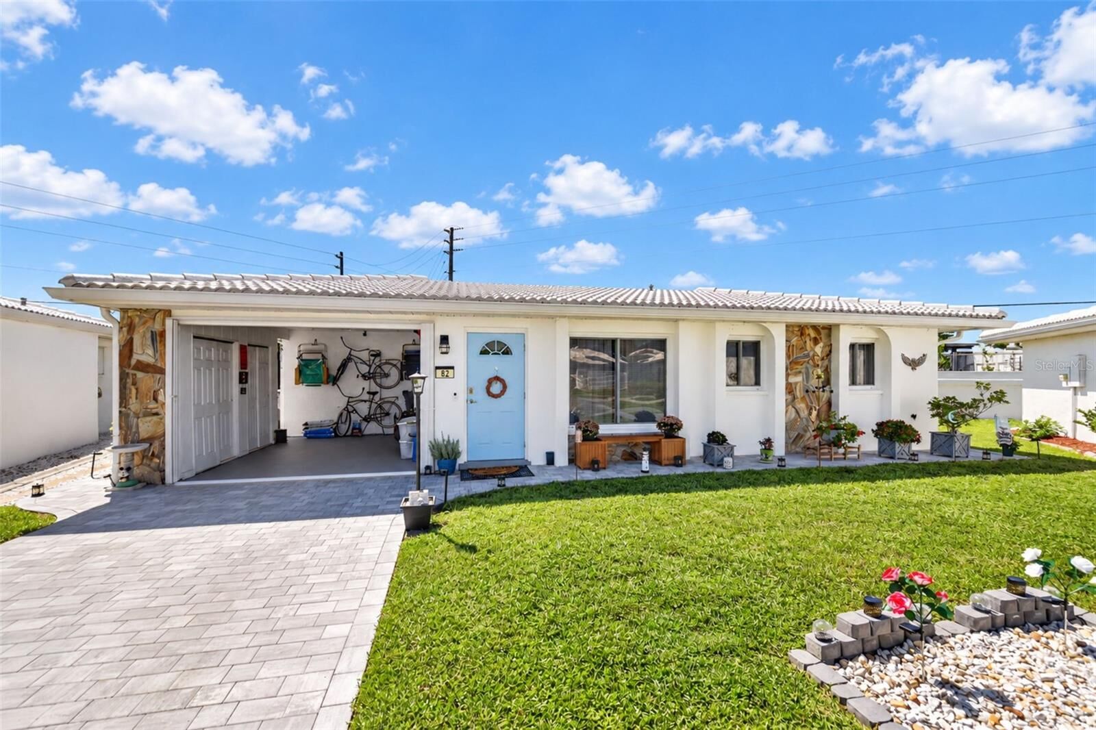 Property Photo:  82 Circlewood Drive A3-4  FL 34293 