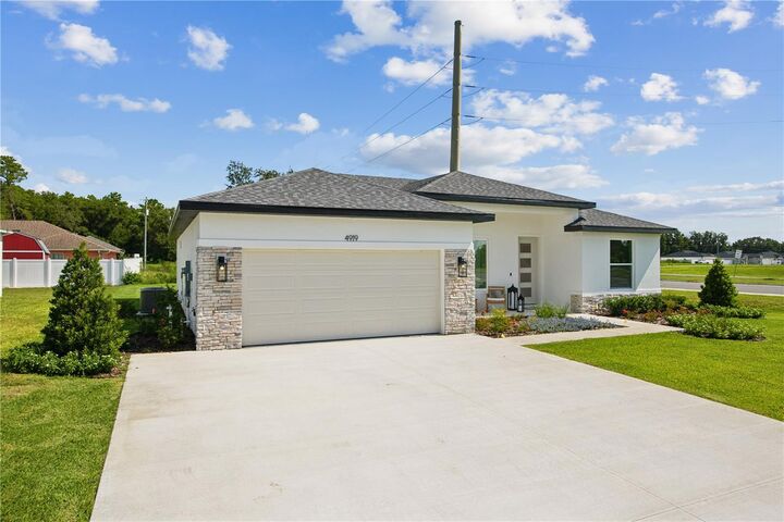 Property Photo:  106 Ramblewood Drive  FL 32164 