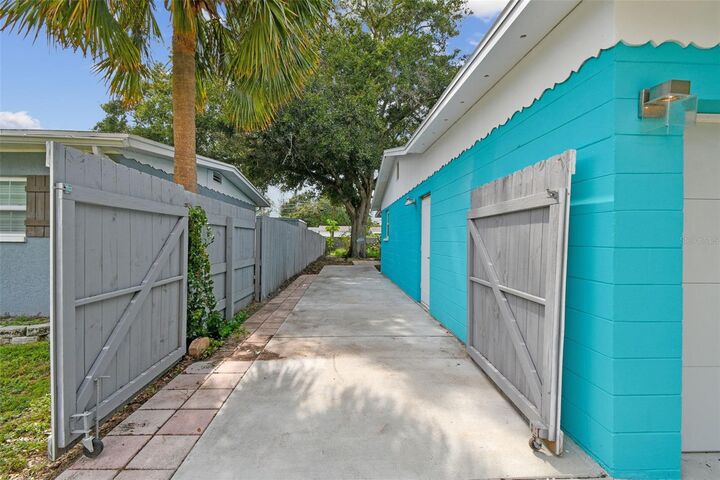 Property Photo:  3218 38th Street N  FL 33713 