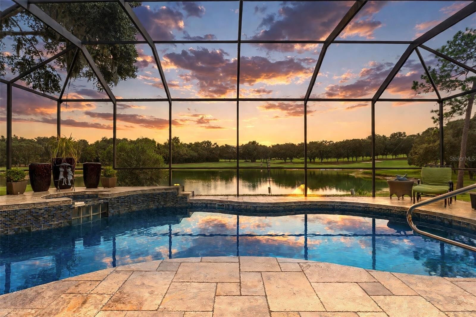 Property Photo: 3215 N Pinelake Village Point FL 34461