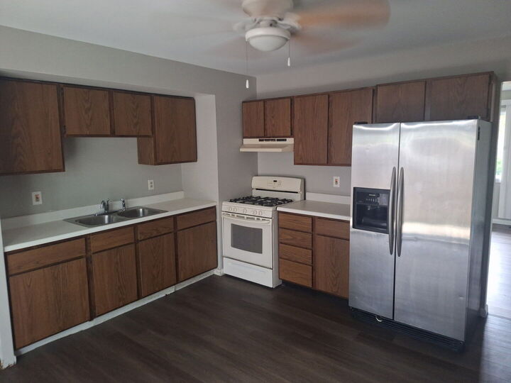 Property Photo:  1952 Columbus Street  IL 61350 