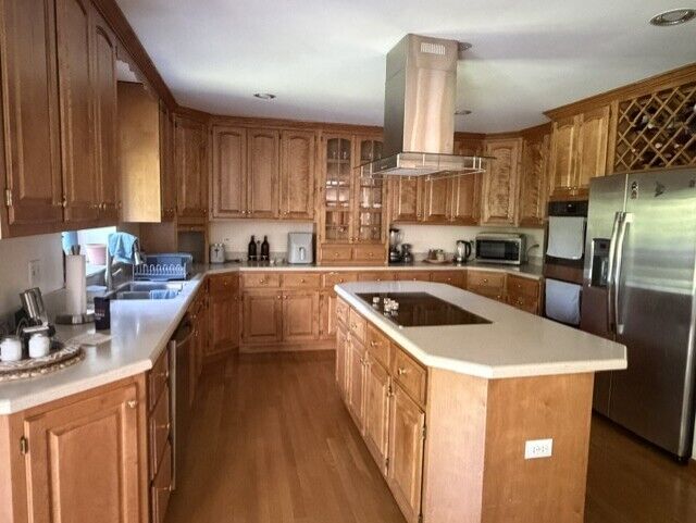 Property Photo:  1660 Whistler Court  IL 60564 