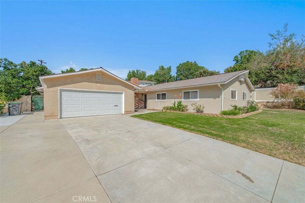 Property Photo:  1227 Riedel  CA 92831 