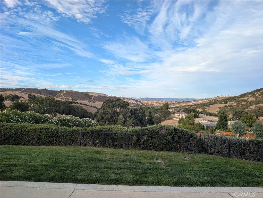 Property Photo:  9930 Bluegill  CA 93446 