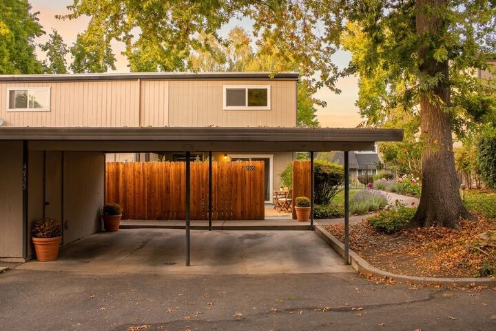 Property Photo:  4935 Vir Mar Street  CA 95628 