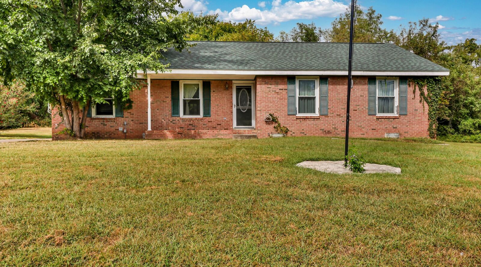 Property Photo: 3434 Melrose Dr TN 37042
