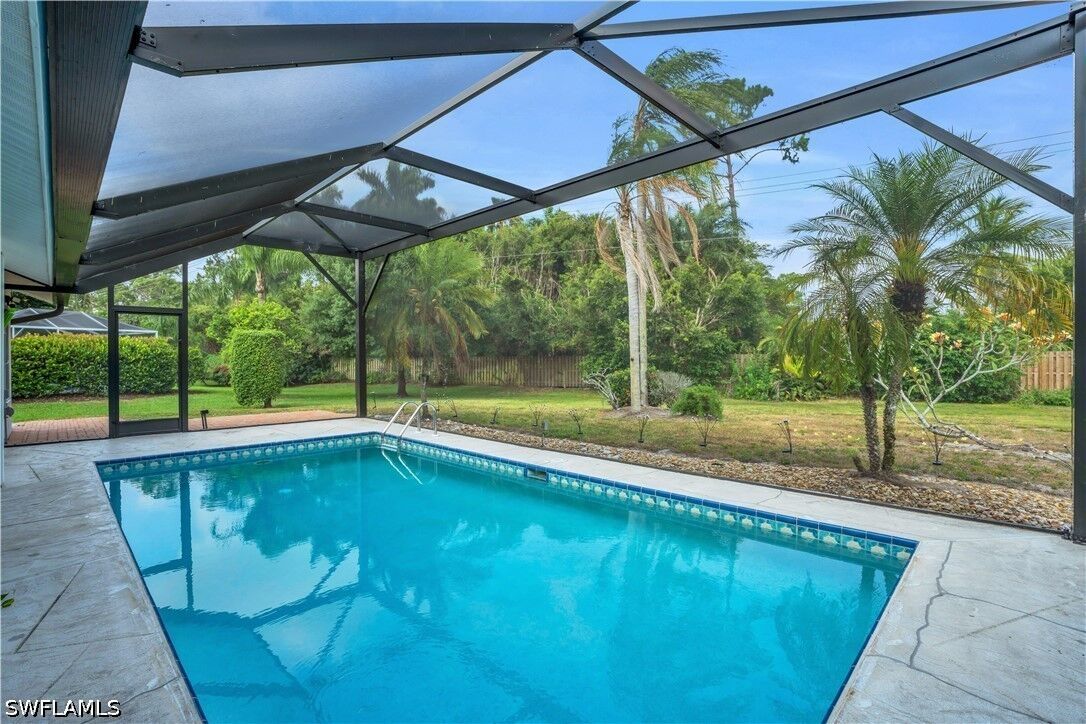 Property Photo: 6612 Merryport Lane FL 34104