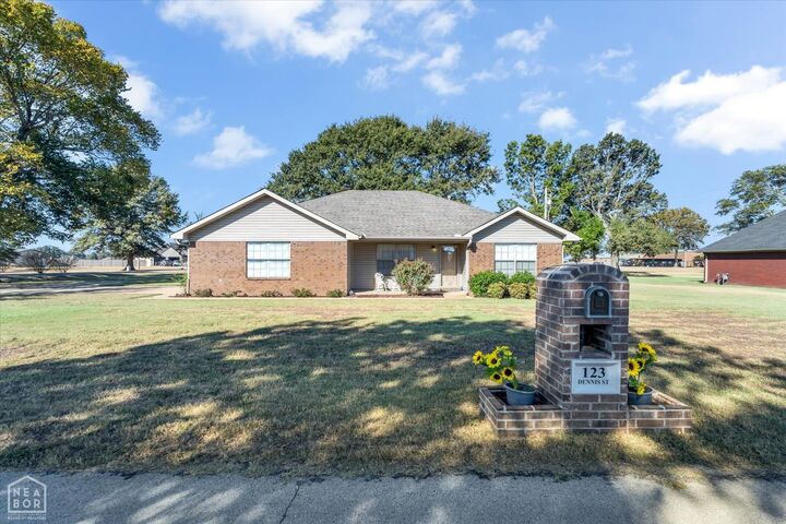 Property Photo:  123 Dennis  AR 72437 