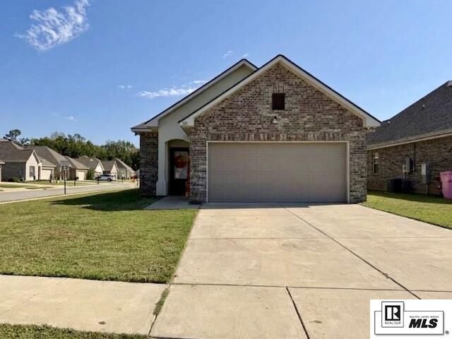 Property Photo:  301 Briar Patch Drive  LA 71203 