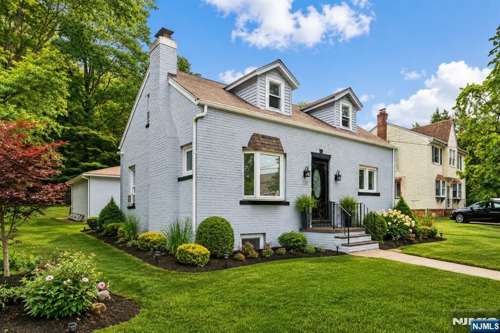 Property Photo: 122 Garside Avenue NJ 07470