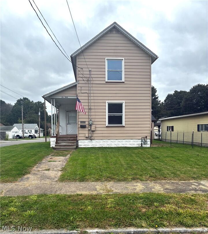 Property Photo:  540 E Martin  OH 44413 