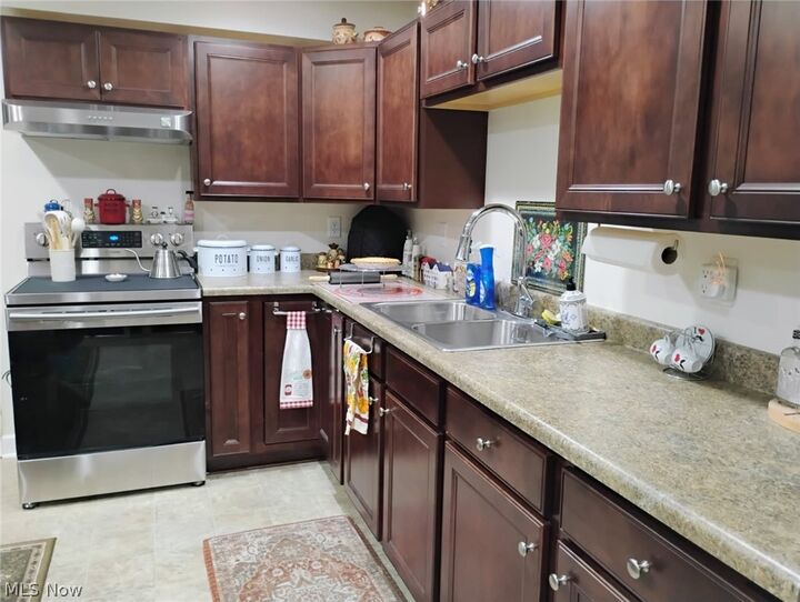 Property Photo:  3343 Gated Court  OH 44011 