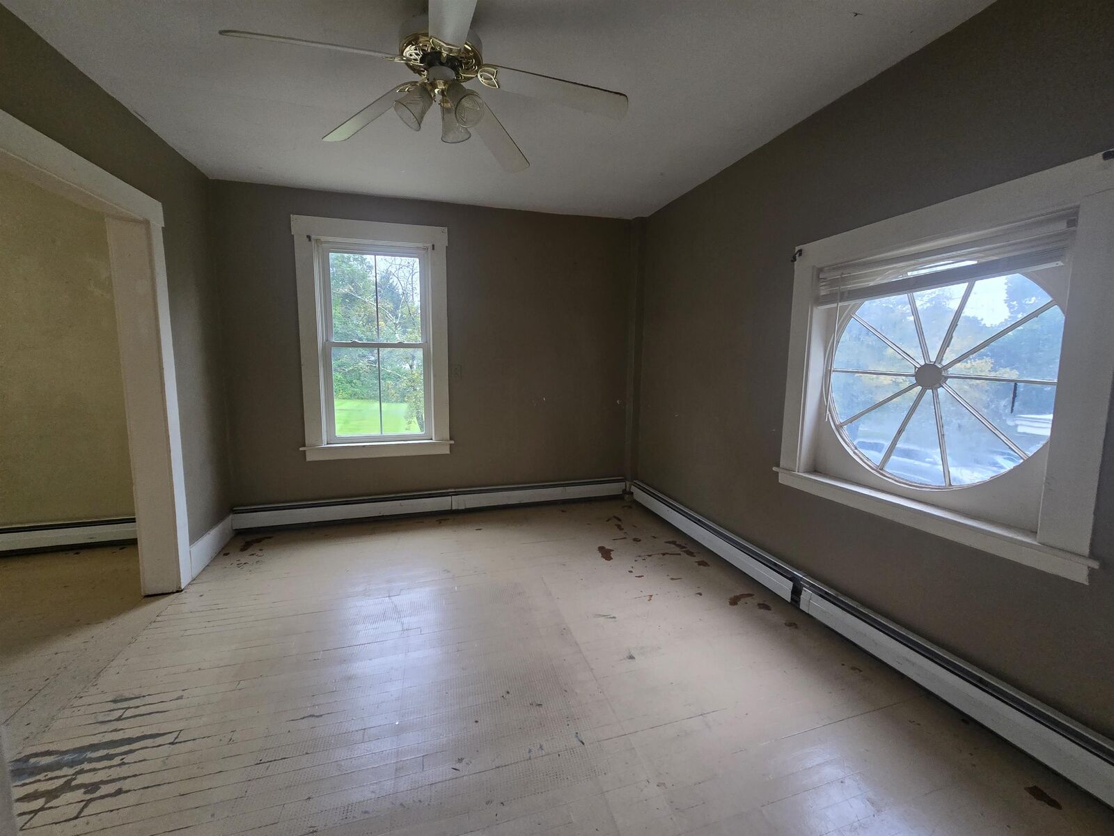 Property Photo:  9 Academy Lane  NH 03608 