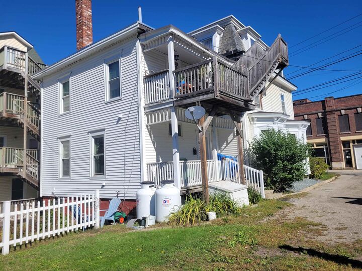 Property Photo:  69 Central Street  VT 05819 